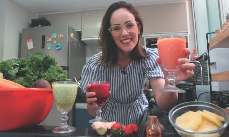 Aprenda 3 receitas de sucos que protegem a saúde de idosos
