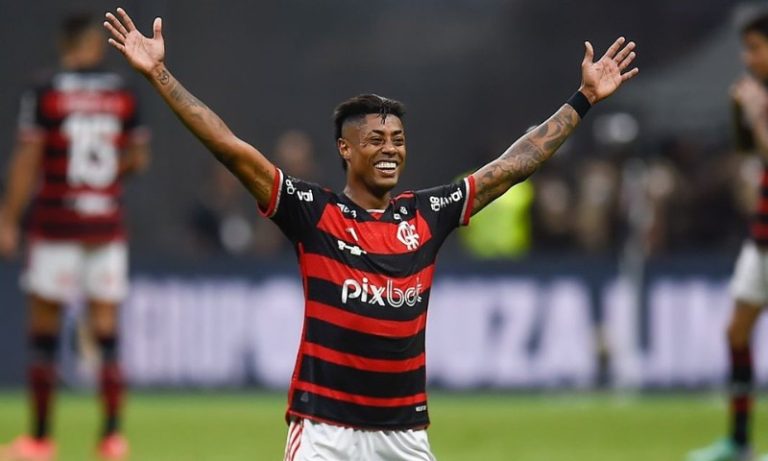 Bruno Henrique, do Flamengo, é convidado a depor na CPI das Apostas