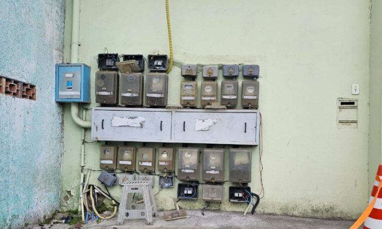 Dono de distribuidora é autuado em flagrante por furto de energia em Vitória