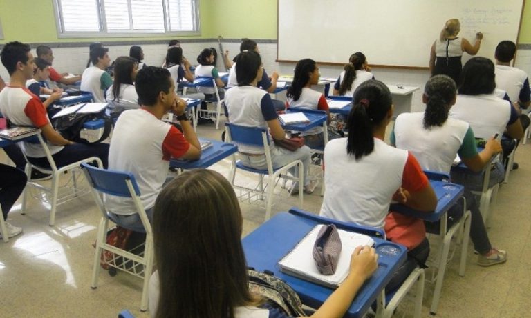 Veja como matricular seu filho em escola de tempo integral em 2025