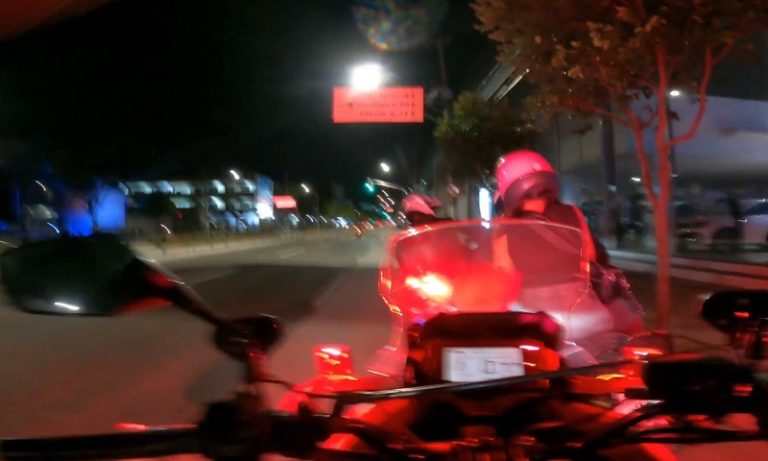 Motociclista é perseguido ao fugir de blitz durante corrida por app em Vitória