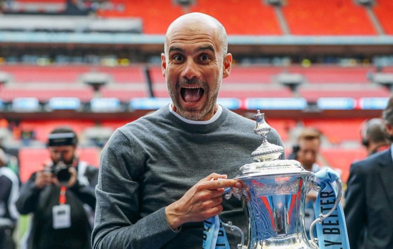 Pep Guardiola renova contrato por mais 2 anos com o Manchester City