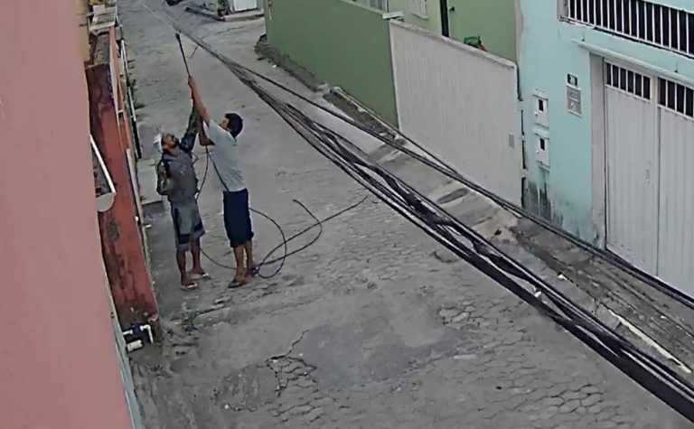 Roubo de fios e lixeiras vira prejuízo milionário na Grande Vitória