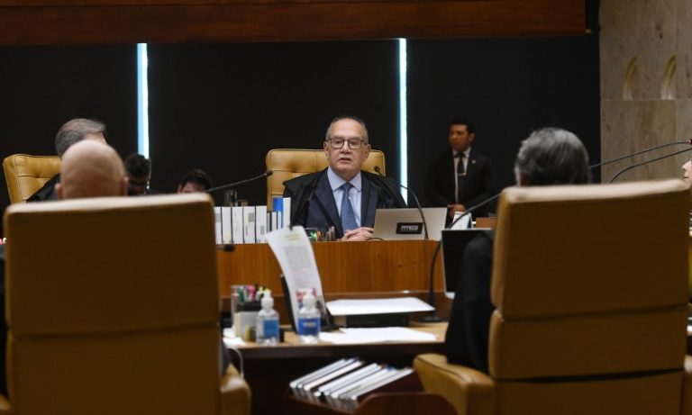 STF libera contratação de servidores sem estabilidade
