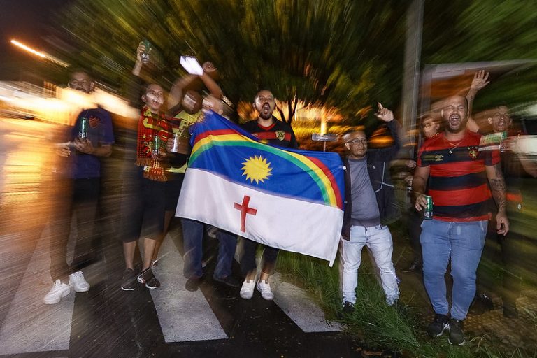 Sport luta contra Santos e rivais diretos por vaga na Série A: veja bastidores