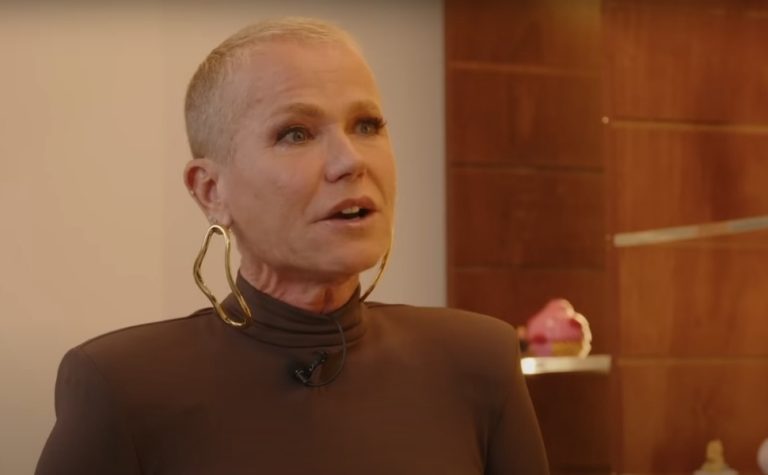 Xuxa Meneghel sonha em protagonizar filme de terror como vampira vegana