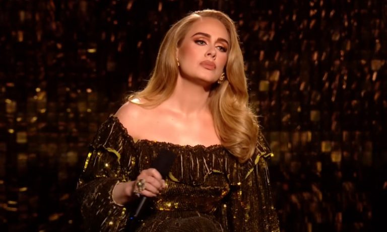 Justiça manda retirar música de Adele de plataformas por plagiar Martinho da Vila