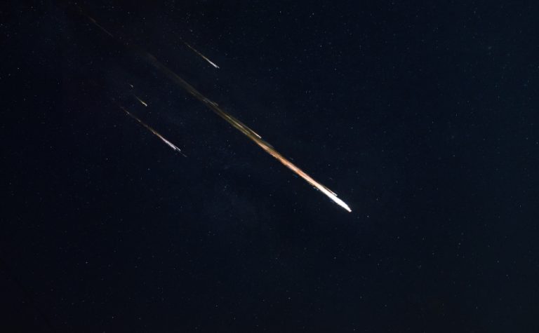 Como ver a chuva de meteoros Geminídeas, que vai desta quinta à madrugada de sábado