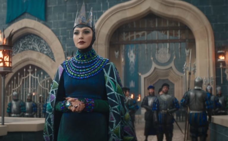 Confira Gal Gadot como a Rainha Má em novo trailer de ‘Branca de Neve’