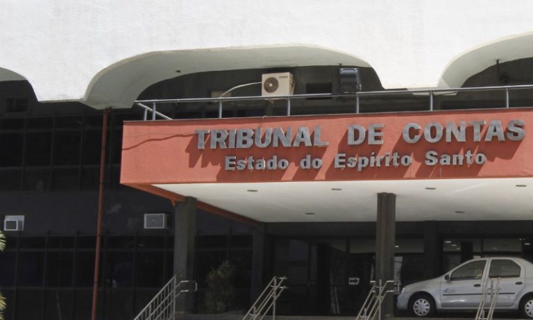 Deputados do ES aprovam reajuste de 15% para servidores do Tribunal de Contas