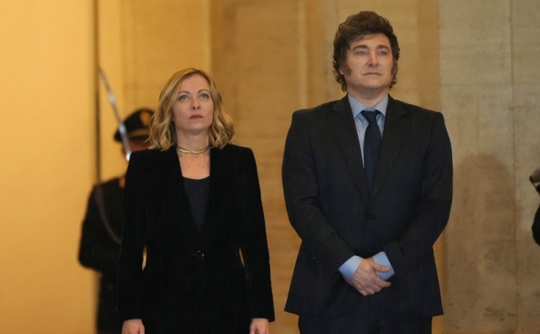 Durante visita oficial, Itália concede cidadania a Milei