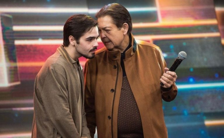 Filho de Faustão fala sobre a saúde do pai após transplantes: ‘Tem suas limitações’