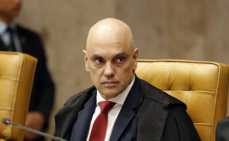 Moraes proíbe acesso aos prontuários de mulheres que realizaram aborto