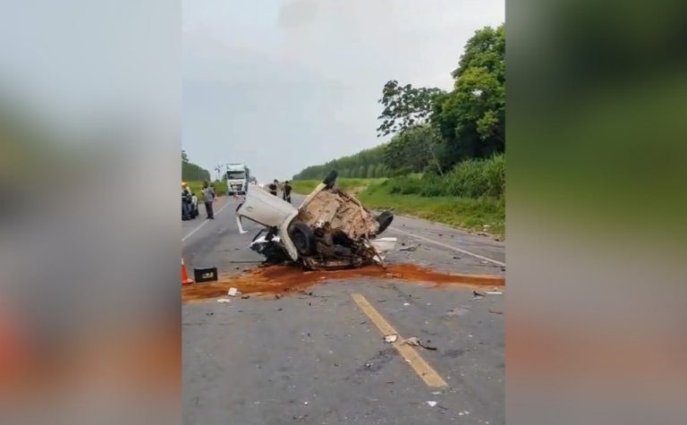 Mulher morre e dois ficam feridos em grave acidente no Norte do ES