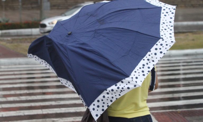 Vitória é a 2ª cidade onde mais choveu em todo o Brasil