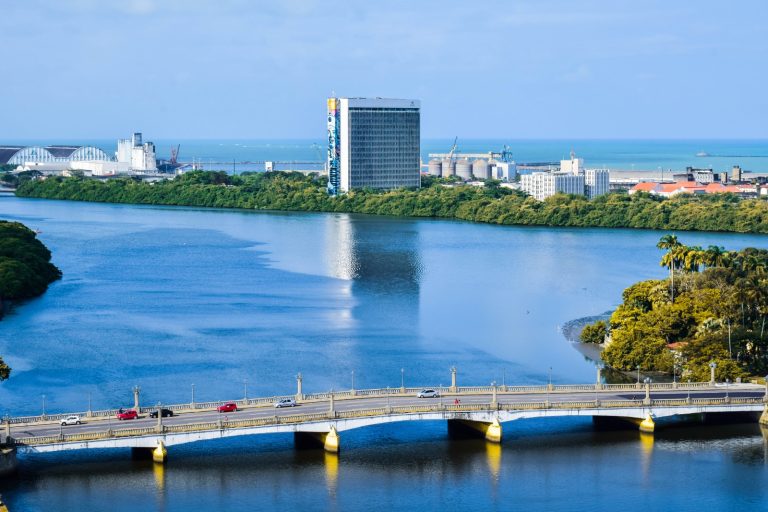 Projeto de reforma administrativa prevê criação de novas secretarias no Recife