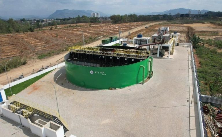 Salários em Aracruz de até R$ 5.754,10
