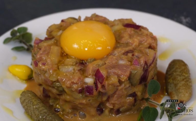 Steak Tartare: receita fácil e que rende até 15 porções