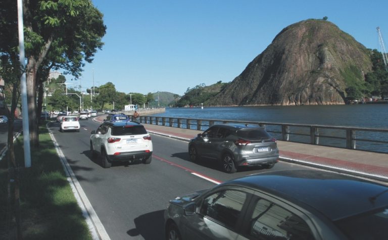 49 motoristas flagrados todo dia sem carteira de habilitação