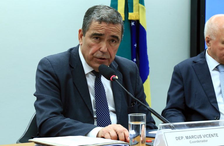 “Ainda estou aguardando”, diz Marcus Vicente sobre futuro