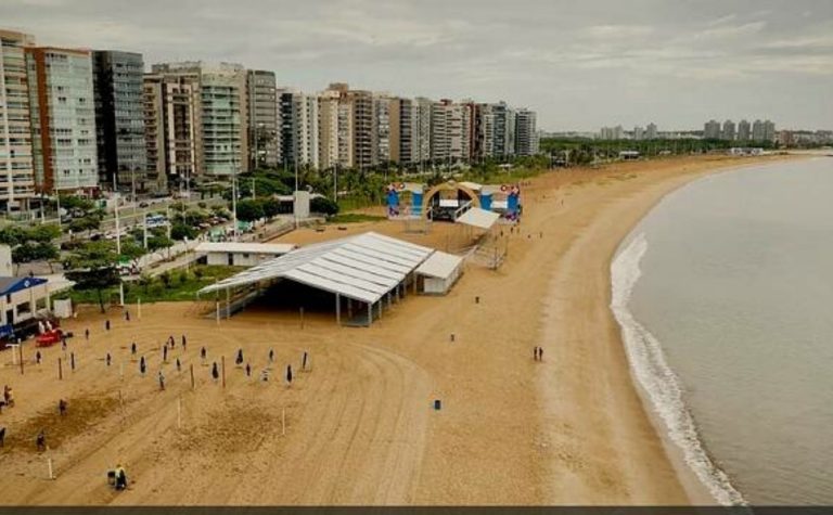 Arena de verão com esportes e aulões em Vitória
