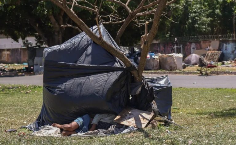 Aumenta em 25% o número de pessoas em situação de rua no país