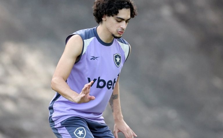 Botafogo tenta embalar no Campeonato Carioca