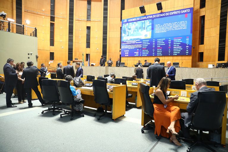 Casagrande perto de escolher favorito à presidência da Assembleia