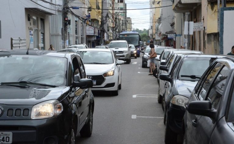Colatina suspende a cobrança de estacionamento rotativo
