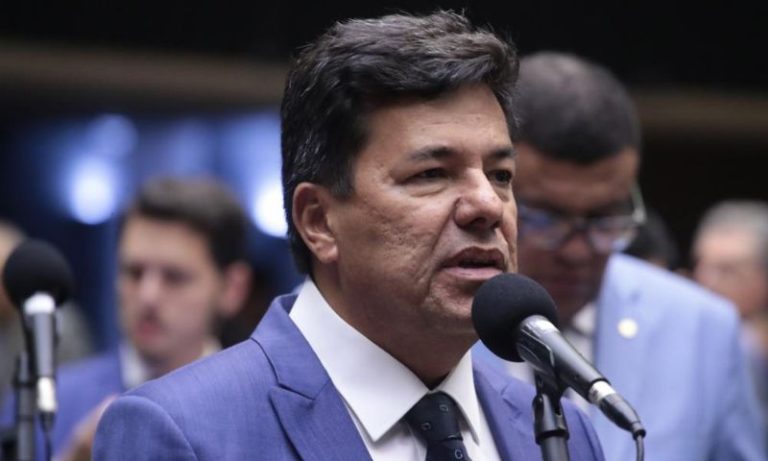 Deputado Mendonça Filho é hospitalizado após mal-estar durante prática esportiva