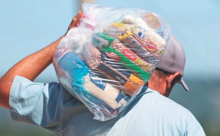 “Falsos servidores me deram uma cesta básica e roubaram R$ 21 mil”