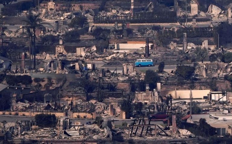 Oscar adia anúncio de indicados devido a incêndios na Califórnia