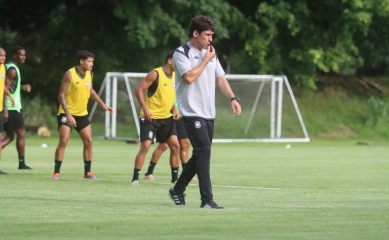 Técnico do Rio Branco projeta clássico contra o Vitória: “Adversário forte”