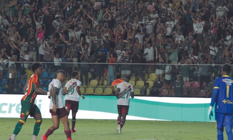Estreia dos titulares do Fluminense no carioca será no Kléber Andrade