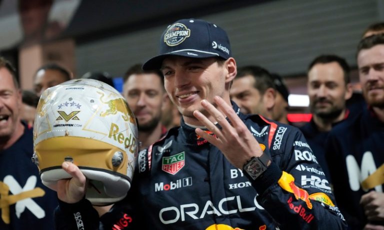 Verstappen elogia Pérez, mas coloca Ricciardo como melhor companheiro de equipe