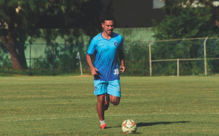 Vitória busca triunfo fora de casa em jogo nesta quarta-feira