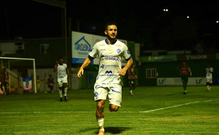 Vitória consegue empate fora de casa contra o Rio Branco de Venda Nova