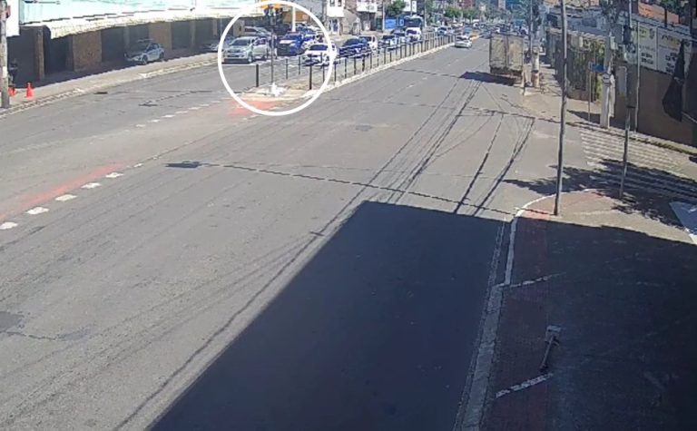 Comerciante esfaqueia servidor público durante briga de trânsito em Vitória