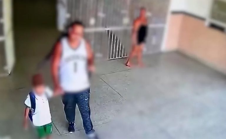 Cuidador de crianças espancado por pai de aluno no ES recebe alta