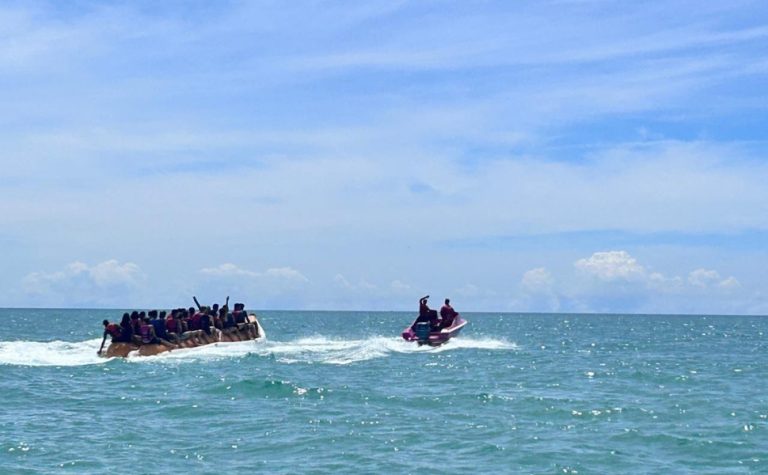 Diversão em praias e lagoa no Sul do Espírito Santo