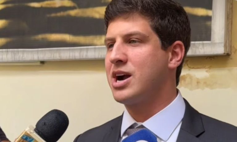 João Campos critica falhas na segurança durante confrontos entre torcidas no Recife