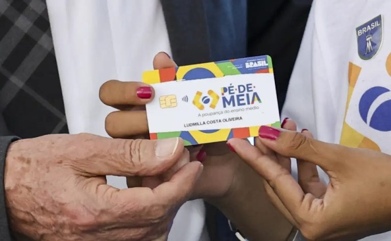 Saiba quem tem direito ao Pé-de-Meia
