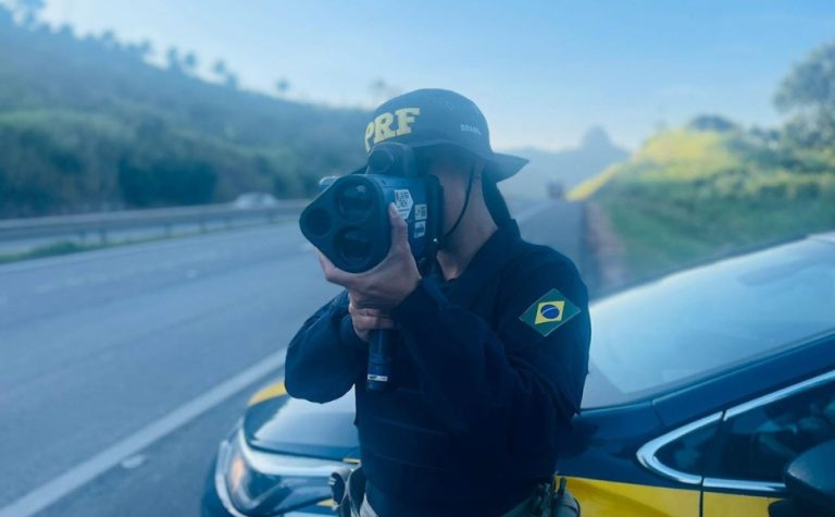 Superblitze contra excesso de velocidade, embriaguez e uso de celular