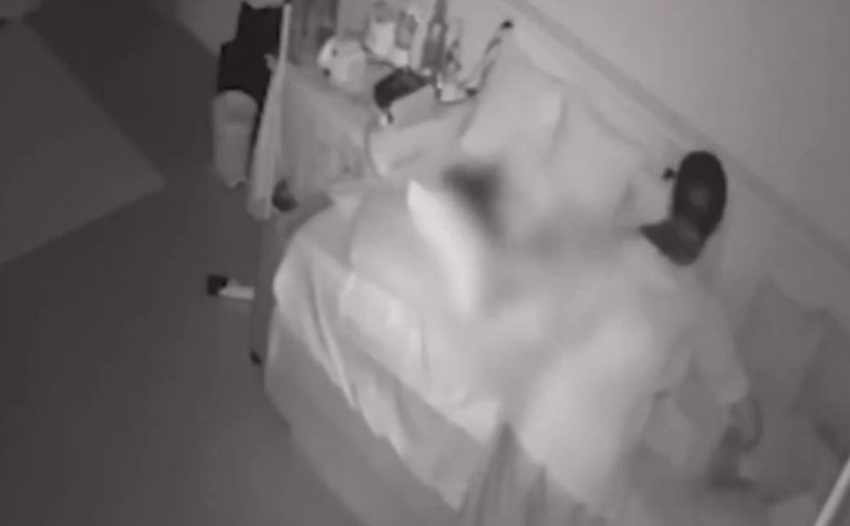 VÍDEO | Cuidadora é suspeita de agredir e quebrar braço de menina com deficiência