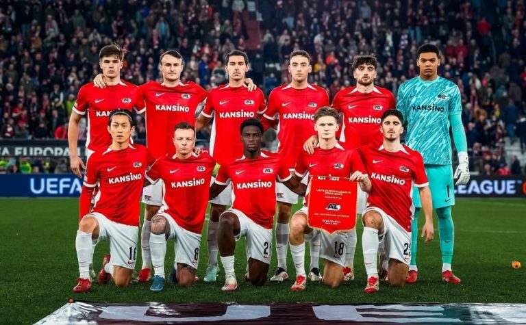 AZ vence o Tottenham na partida de ida das oitavas da Liga Europa