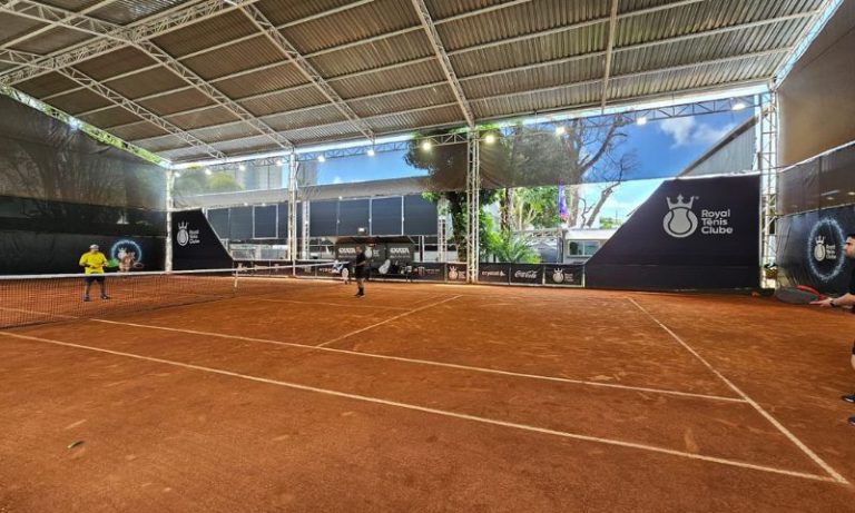 Aulas gratuitas de tenis e beach tennis em dia inclusivo para crianças: increva-se