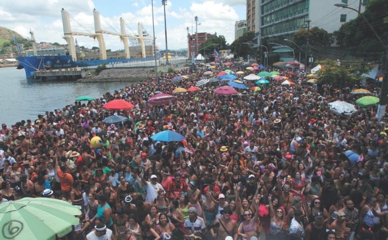 Como os turistas que visitaram o Espírito Santo no Carnaval avaliaram o estado?
