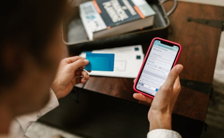 Consumidores perdem até 7 mil em fraudes nas compras online