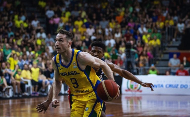 Guarapari vai receber a seleção brasileira de basquete
