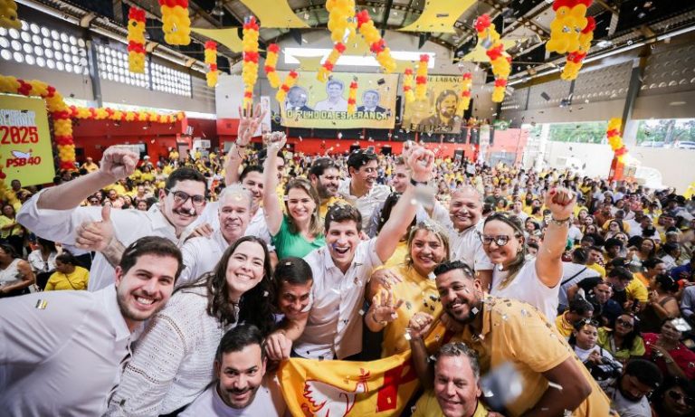 João Campos crava: PSB seguirá maior partido de Pernambuco em 2026